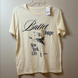 Zoe + Liv Cream Ballet Troupe Tee